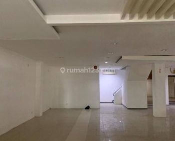 Menjual Rumah Di Menteng Surga Pribadi Yang Mewah Menyentuh Mata