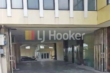 Kantor Jl. Jombang Raya Pondok Aren, Tangerang Selatan, Banten