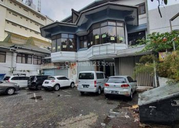 Ruang Usaha Strategis di Surya Sumantri Bandung