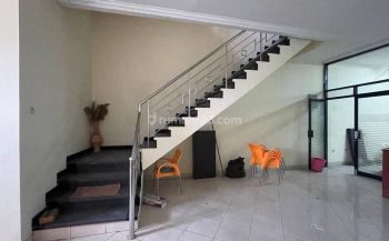 Ruko di Astana Anyar Tengah Kota Dekat Ke Cibadak