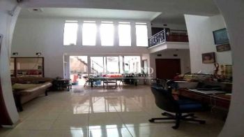 HARGA JAIL NIH BISA TURUN LHO RUMAH STRATEGIS DI TAMAN KOPO INDAH BANDUNG