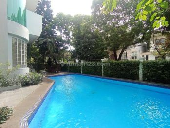 Rent Rumah: Rumah Sewa Luas