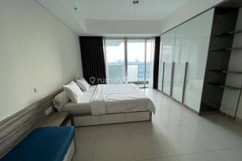 Intercon Studio Balcony 43 m² Kemang Village