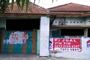 Rumah di Urip Sumoharjo Solo