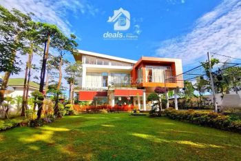 DIJUAL RUMAH MINIMALIS MEMILIKI TAMAN LUAS DAN VIEW PEGUNUNGAN DI SENTUL