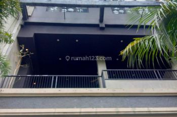 Hotel Strategis di Jl. Bougenville, samping Mall Panakkukang