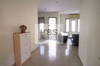 Rumah Taman Golf Residence 1 Fully Furnished 2 Lt Type 124 160 M2 Batam