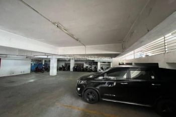 Dijual Gedung Jln. Wolter Monginsidi, Kebayoran Baru. Jakarta Selatan