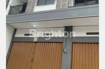 Ruko di Pejuang Harapan Indah Bekasi