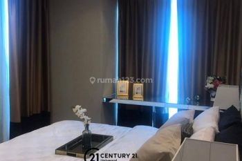 Apartemen Mewah 2+1 BR The Kensington Royal Suite Kelapa Gading **
