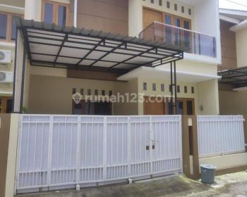 RUMAH CANTIK MEWAH 2 LANTAI - HARGA MURAH DEKAT RSUD WIROSABAN KOTA YOGYAKARTA