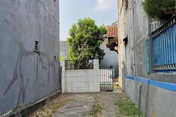 Jual Rumah hitung tanah, belakang komplek Paspamres