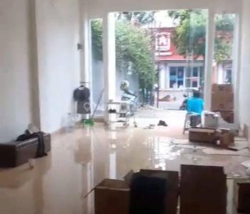 Ruko 2 lantai, Jagakarsa, di pinggir jalan raya