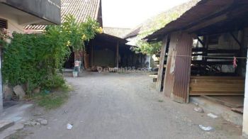 Tempat Usaha Luas Raya Simolawang Baru