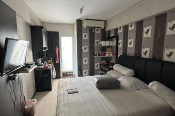 Green Bay Pluit Jual Studio Furnish View Kolam