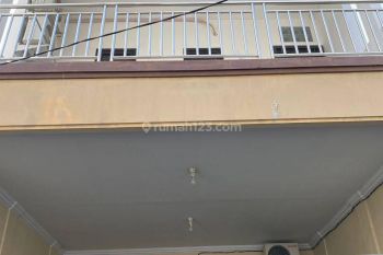 Rumah Daerah Cipondoh