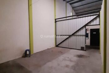 Gudang Kecil Disewakan Cocok Untuk Makanan Furniture Akses Mobil Simpangan Luas