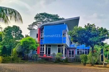 Rumah di Lungkungan Asri, Nyaman Dan Tenang Dengan Konsep In Laws Home Bukit Bsd
