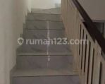 thumbnail-rumah-2-lantai-di-paramount-village-9