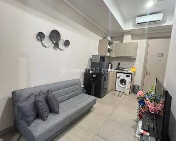 Disewakan 2 Bedroom Furnish Menara Jakarta