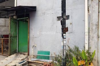 Ruko Luas 2 Lantai Area Ramai Strategis di Perumahan Kosambi Baru