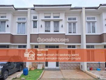 Rumah Cantik 2 lantai di Serpong akses strategis Selangkah ke Stasiun KRL dan