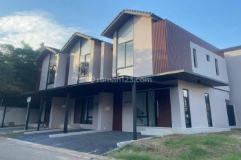 Rumah 2 Lantai South city Cinere