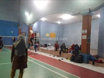 Gedung di Terusan buah batu bojongsoang