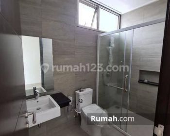 Sewa Rumah Di Pik 2 Ukuran 10x15 Hadap Selatan Cluster Bagus 2 Lantai Termurah