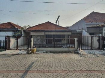 Rumah Manyar Tirtomoyo Hitung Tanah, Row Jalan 3 Mobil