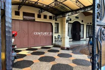 Rumah Duren Sawit, Jakarta Timur.