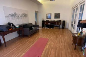 Properti Idaman Strategis Rumah di Panglima Polim Kebayoran Baru