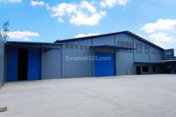 Disewakan Gudang Kartasura akses kontainer