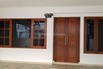 Disewakan rumah siap huni perumahan kelapa gading