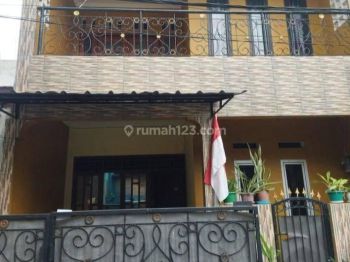 Rumah 4 Kamar Siap Huni Di Depok Dekat Stasiun, Siap Kpr J18695