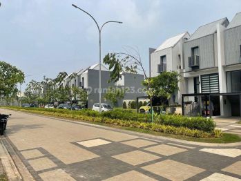 Rumah 2 Lantai Baru Full Furnished Siap Huni