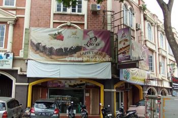 Ruko Hoek Komersial Di Ruko Blitz Paramount Gading Serpong SHGB