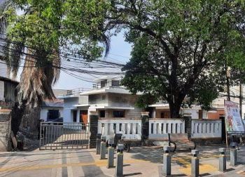 Disewakan Ruang Usaha, Luas 420m2 di Menteng