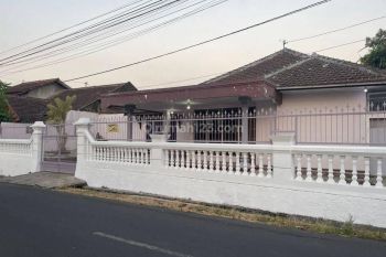 Rumah Di Daerah Salatiga