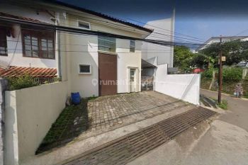 Disewakan rumah full furnish 2 lantai dekat ITB Dago