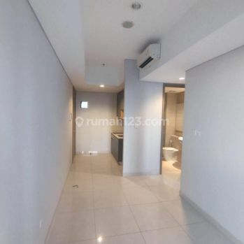 TAMAN ANGGREK RESIDENCES 2 BEDROOM SEMI FURNISH LANTAI RENDAH VIEW SWIMPOOL