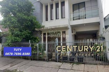 Rumah Lama 2 Lantai Dijual Cepat di Sektor 3a Bintaro Jaya Wt 10714