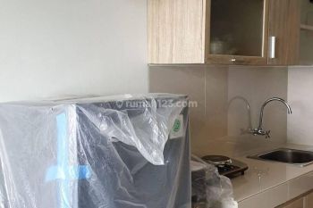 Apartement dekat tol, kampus, mall Apartemen Springwood Alam Sutera Furnished