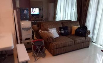 APARTEMEN HAMPTONS PARK CILANDAK LUAS 58 METER FURNISHED
