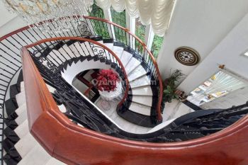 Disewakan Rumah Mewah Jl. Mampang Prapatan Jaksel