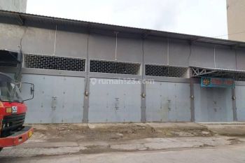 Disewakan 3unit ruko tempat usaha di jalan kalimantan, makassar (ar), Wajo Baru