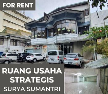 Di Sewakan Ruang Usaha Ruko Mainroad Surya Sumantri Bandung