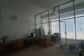 Ruko 4lantai murah di jemur andayani surabaya. Dekat jemursari kendangsari. utk