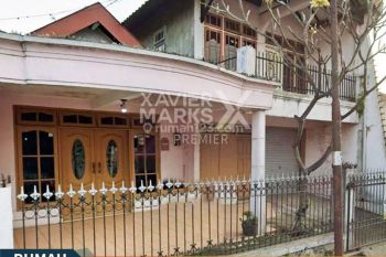 Rumah Klasik Lawang Malang Selangkah Dari Poros Jalan