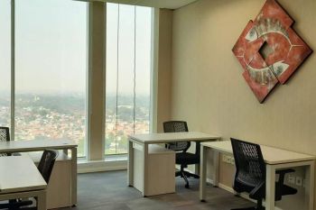 AVAILABLE FULLY FURNISHED OFFICE FOR 4 PAX